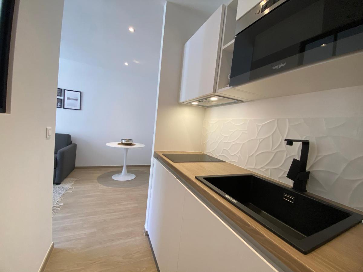 C001-Beau Studio Neuf Situe Au Centre كان المظهر الخارجي الصورة
