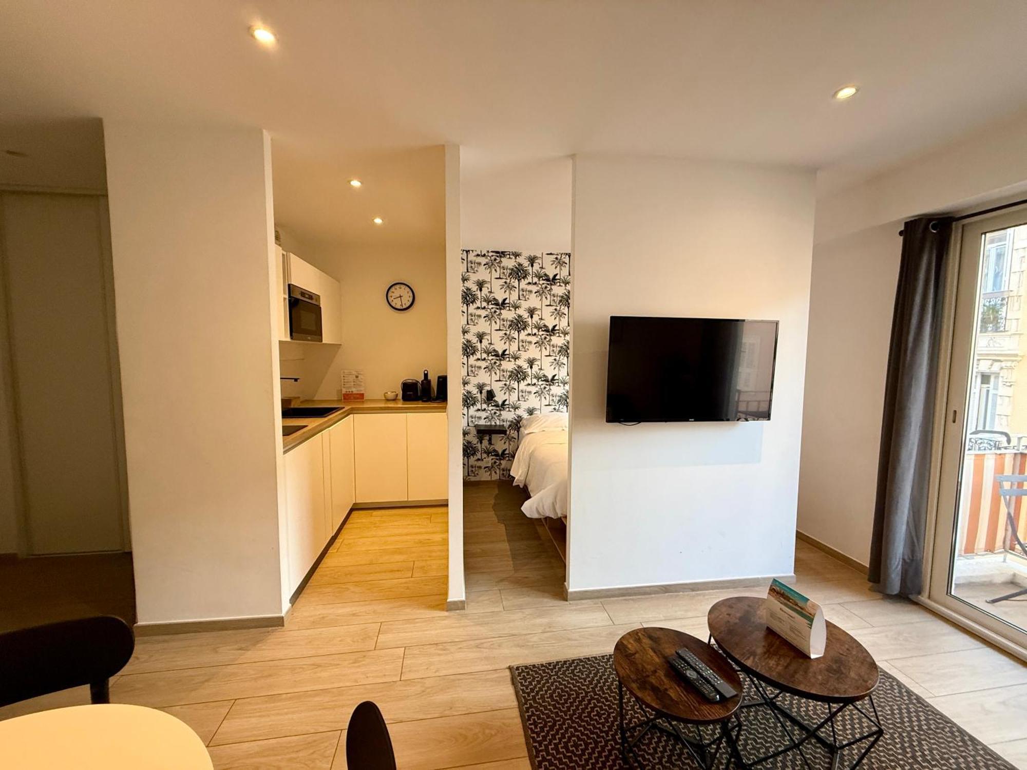 C001-Beau Studio Neuf Situe Au Centre كان المظهر الخارجي الصورة
